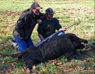 2007 Pork Slam at Sunrize Acres - Eric Saperstein & Ted Nugent w/ Wild Boar Side Photo